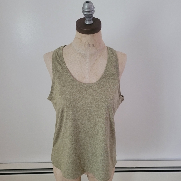 Athleta Up Tempo II Tank in Shadow Olive Workout Atheliesure Loungewear … - Picture 1 of 12